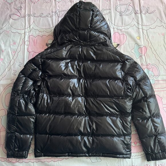 Moncler Black Puffer Jacket Excellent Condition - Picture 2 of 8